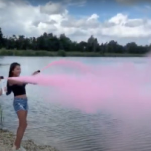 Gender Reveal PINK Powder Spray